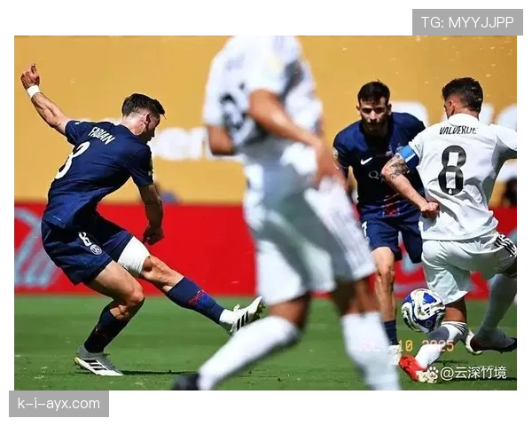 巴萨风格重现？解析恩里克高位逼抢战术的创新运用