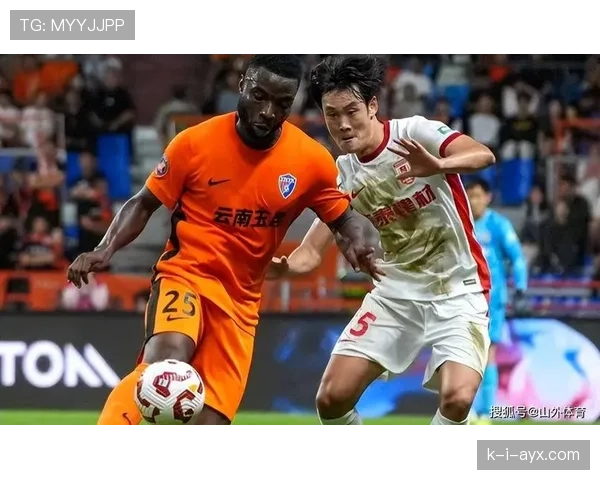 中超积分榜激战正酣，争冠保级悬念迭起